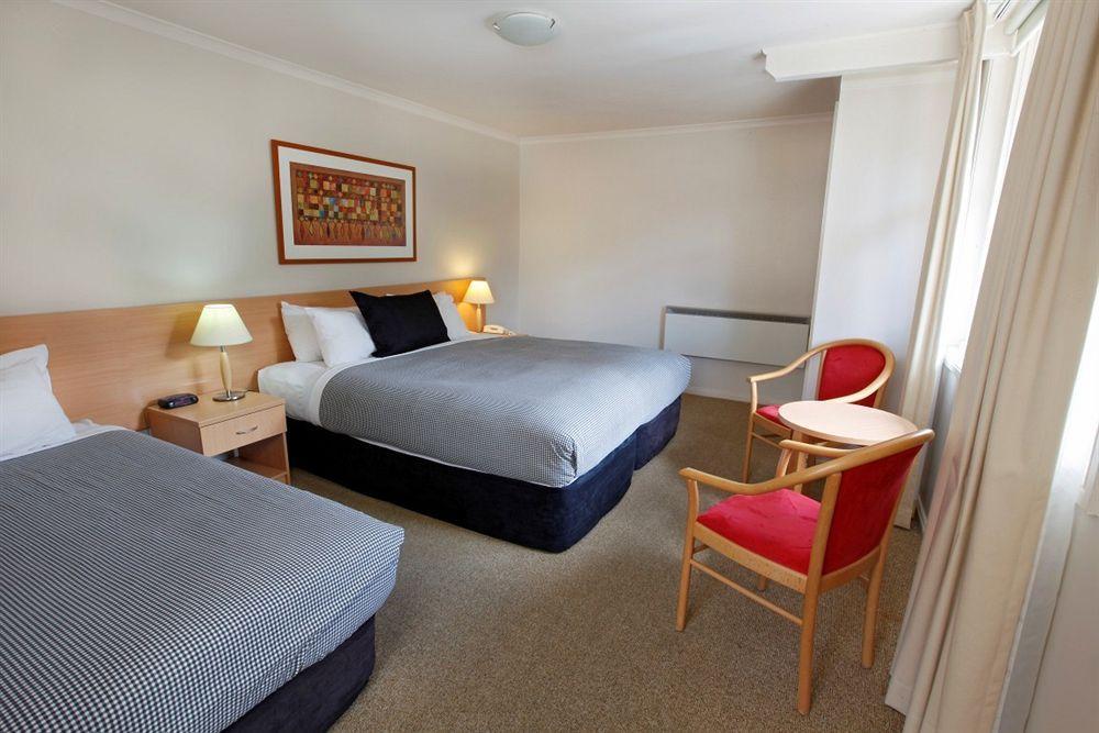 The Denman Hotel In Thredbo Exterior photo
